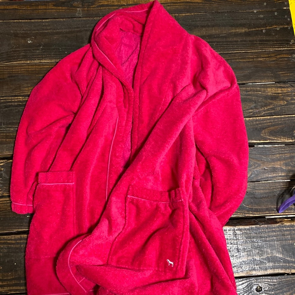 Pink robe with Pockets Victoria's Secret Terry Cloth Fuscia Magenta